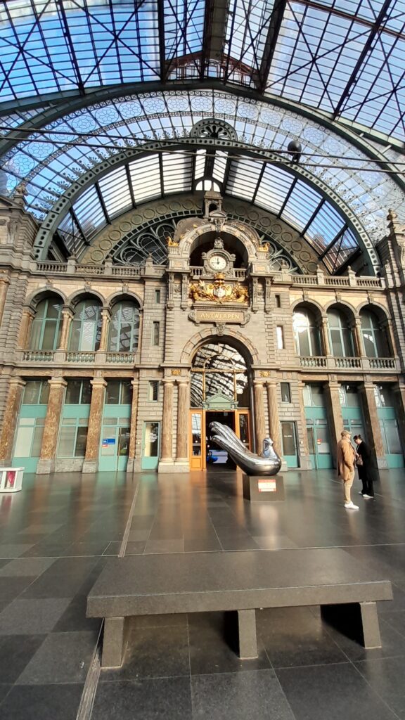 Central-Station-Antwerp-Belgium