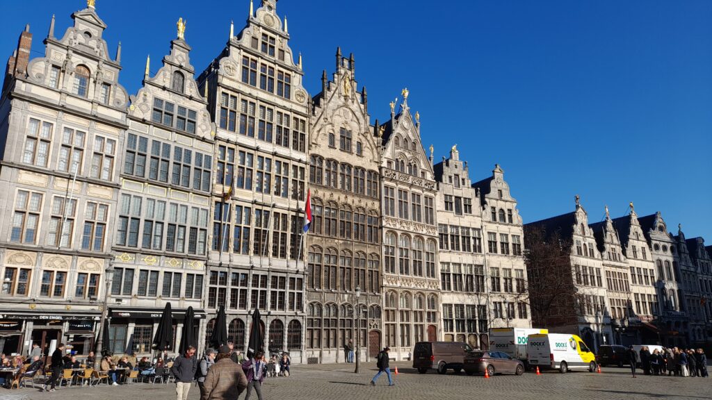 Traveltoer-Gildehuizen-Antwerp-Belgium