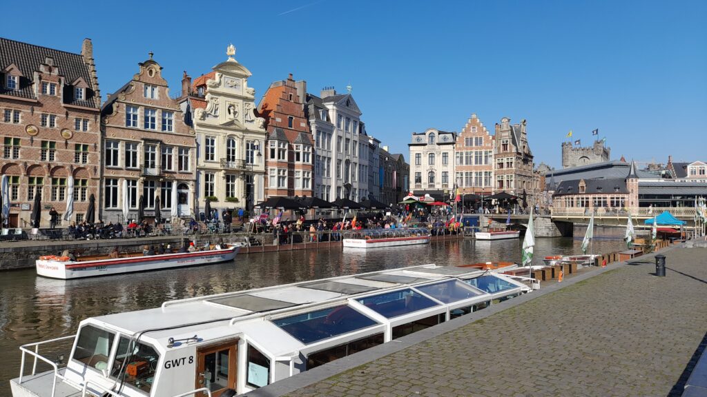 traveltoer-guided-boat-trips-Ghent