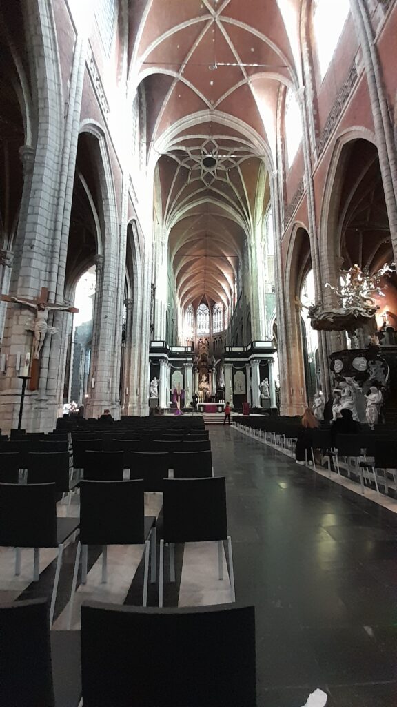 Traveltoer-St-Bavo-cathedral-Ghent