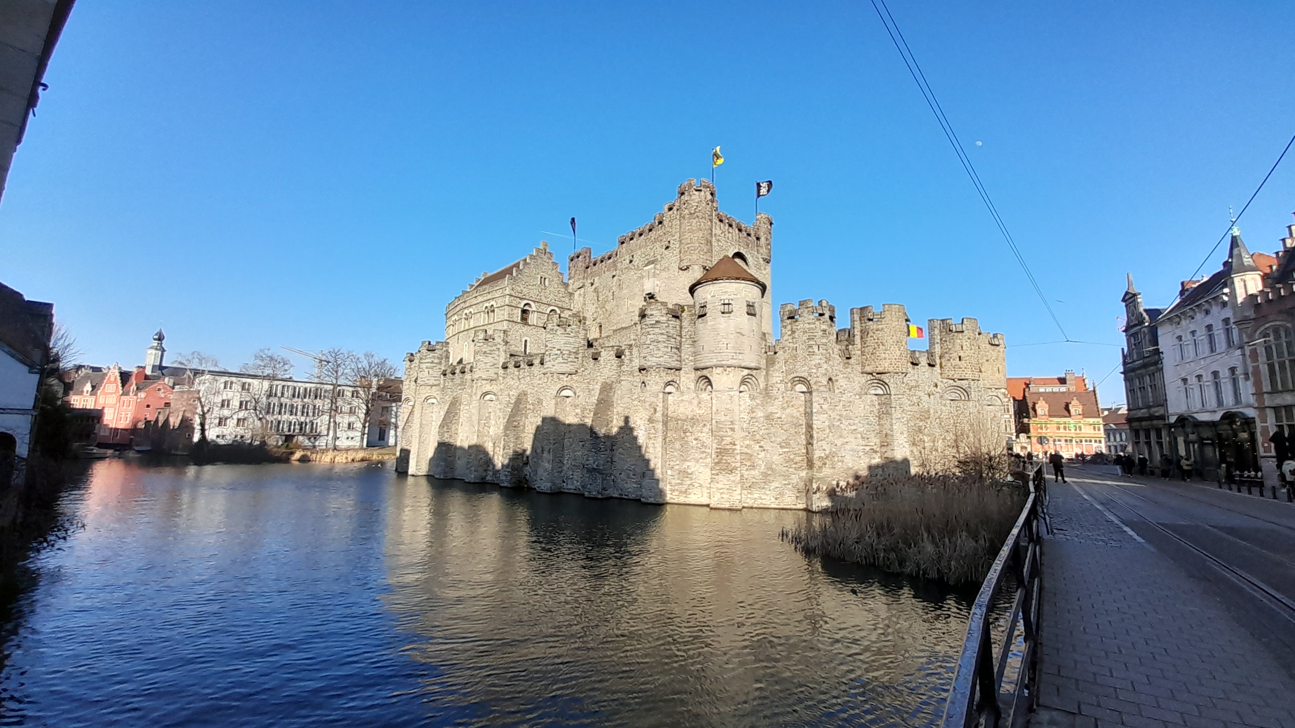 Traveltoer-Gravensteen-Ghent-Belgium