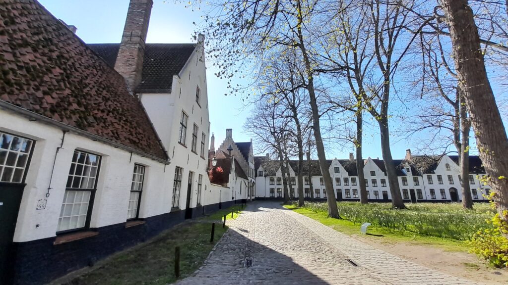 Traveltoer-Bruges-Begijnhof