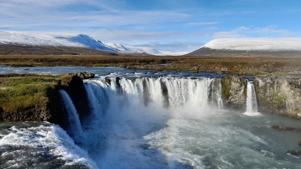 Traveltoer-Godafoss-10 most beautiful waterfalls in Iceland
