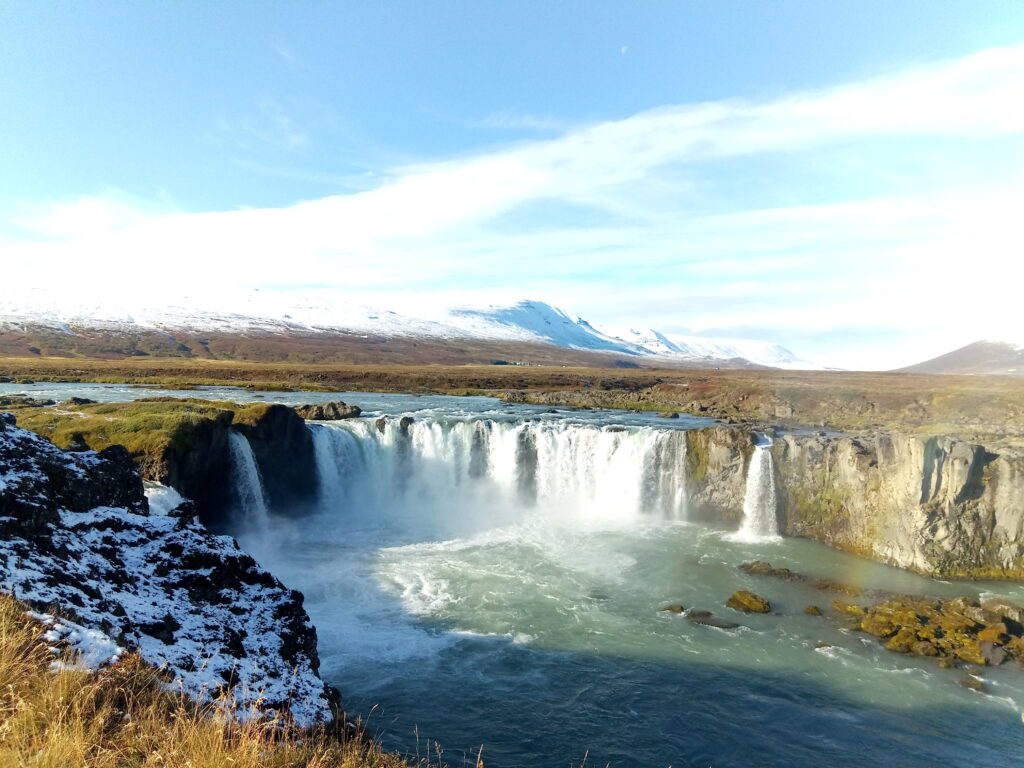 Traveltoer-10 most beautiful waterfalls in Iceland