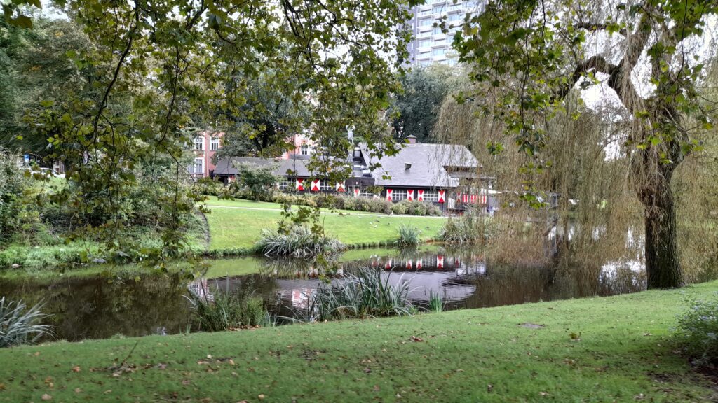 Traveltoer-Het Park-Things to See and Do in Rotterdam