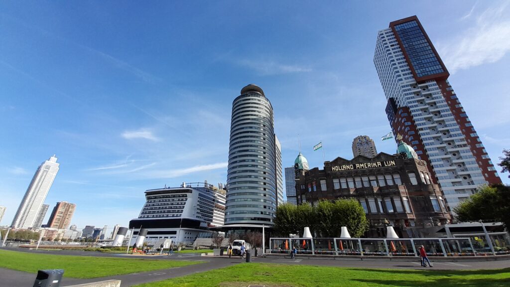 Traveltoer-Kop van Zuid and Wilhelminapier-Things to See and Do in Rotterdam