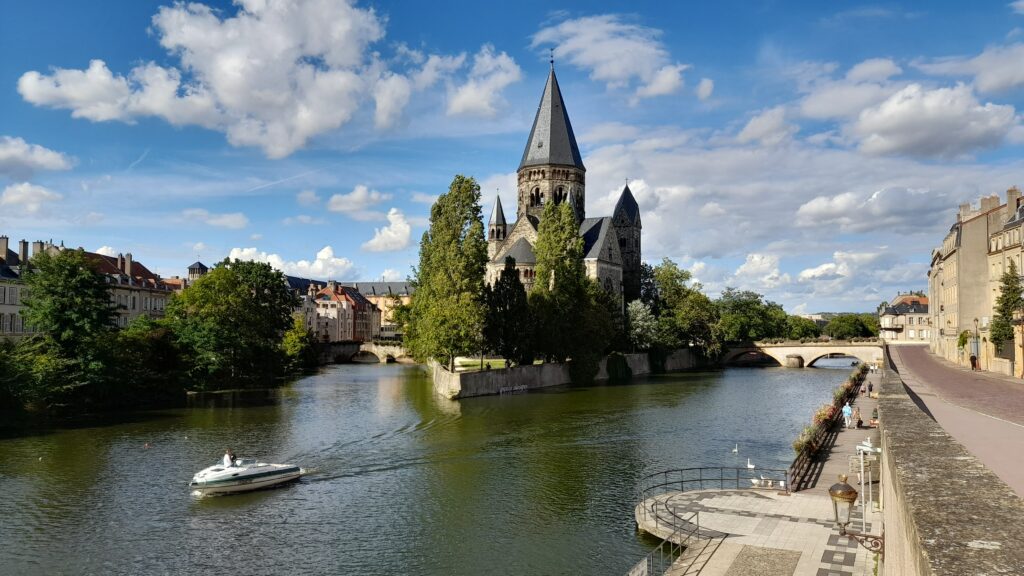 Traveltoer-Things-to-See-and-Do-in-Metz.-Le-Temple-Neuf